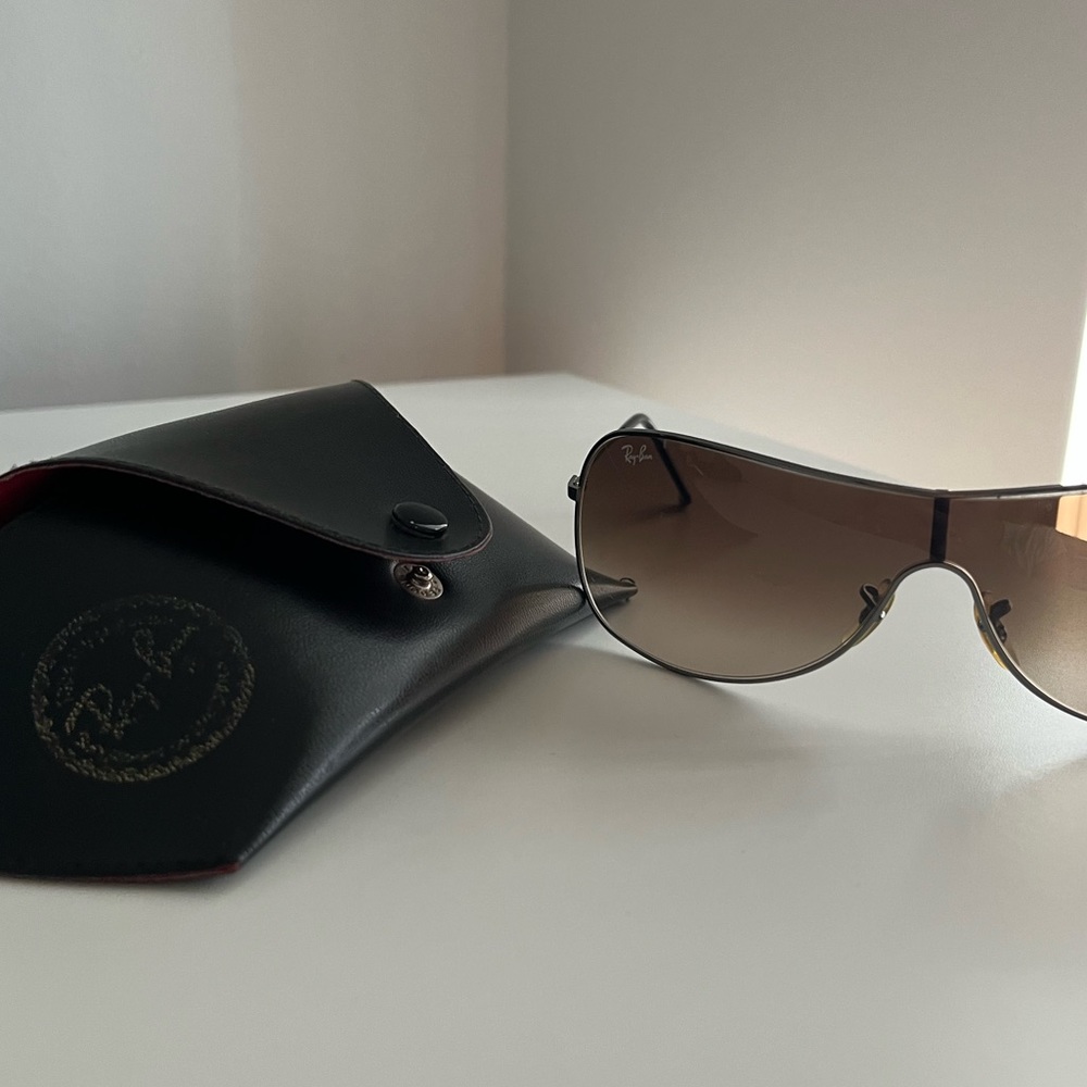 Ray-Ban Silver RB 3211